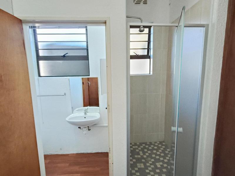 To Let 1 Bedroom Property for Rent in Bracken Heights Western Cape